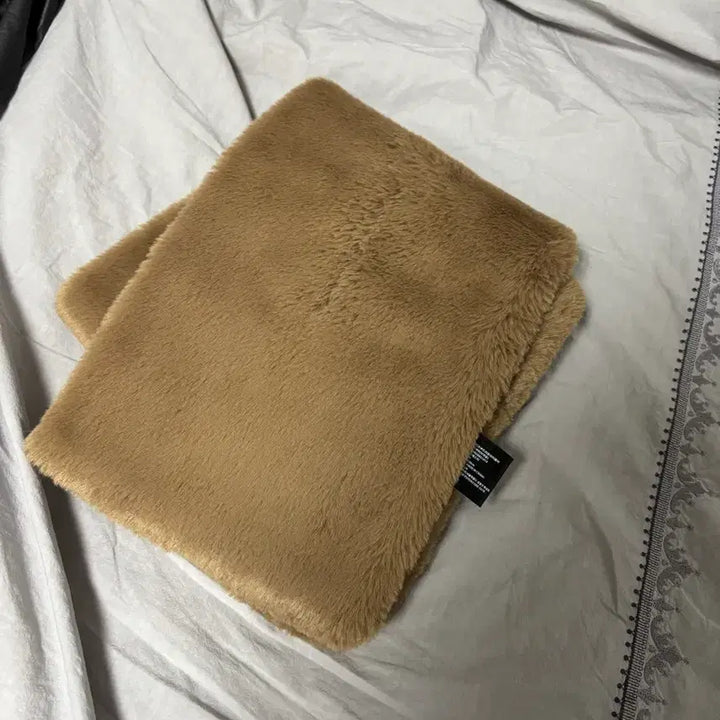 [BUNJANG] DAIZ Soft Brown Fur Scarf / 데이즈 부드러운 브라운 퍼 목도리 머플러