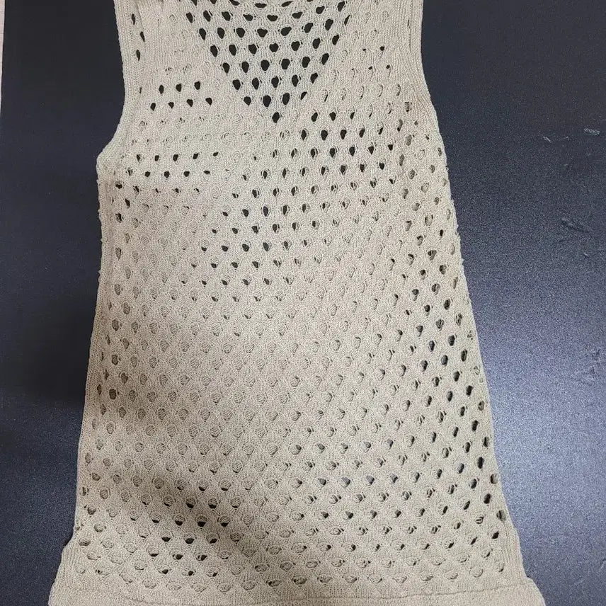 [BUNJANG] Beige Net Knit Vest / 베이지색 그물 니트 조끼