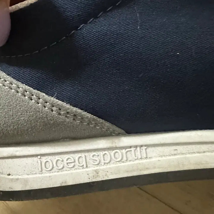 [BUNJANG] Generic Sneakers Size 43 / 남성 스니커즈 43사이즈