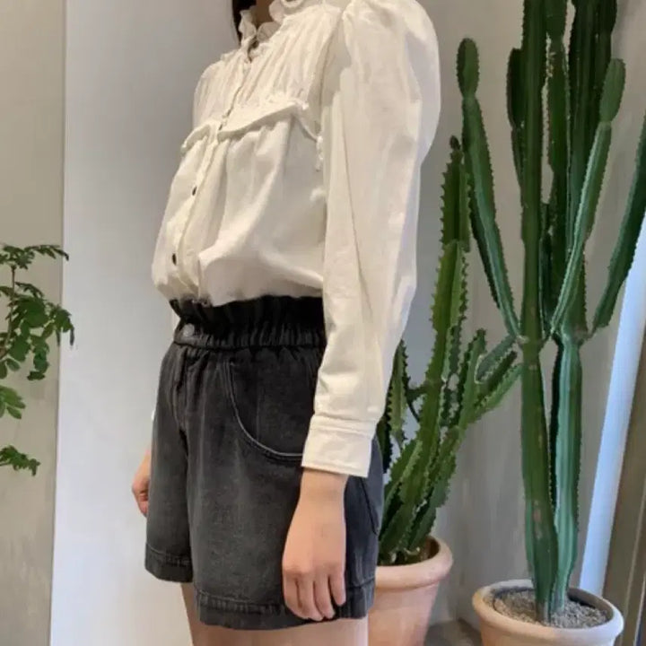 [BUNJANG] Isabel Marant White Ruffle Blouse / 이자벨마랑 화이트 러플 블라우스