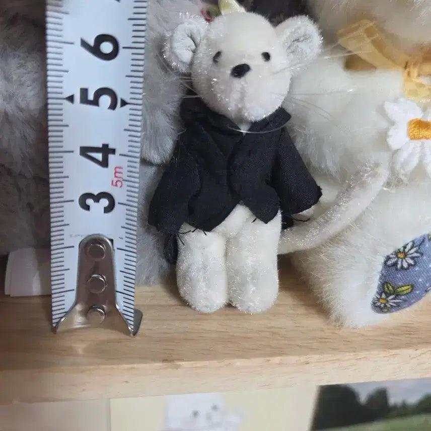 [BUNJANG] Boysbear Miniature Tuxedo Mouse Figurine / 보이즈베어 초미니 턱시도 쥐  신사 쥐