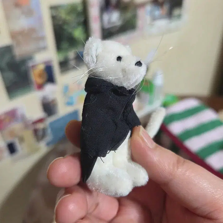 [BUNJANG] Boysbear Miniature Tuxedo Mouse Figurine / 보이즈베어 초미니 턱시도 쥐  신사 쥐