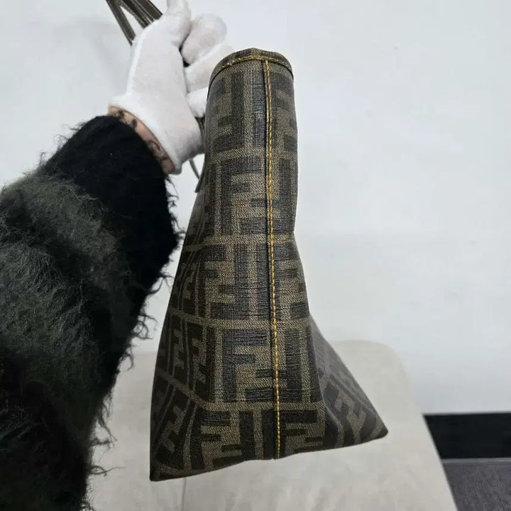 [BUNJANG] Fendi FF Logo Tote Bag / [정품] 펜디 FF 로고 토트백