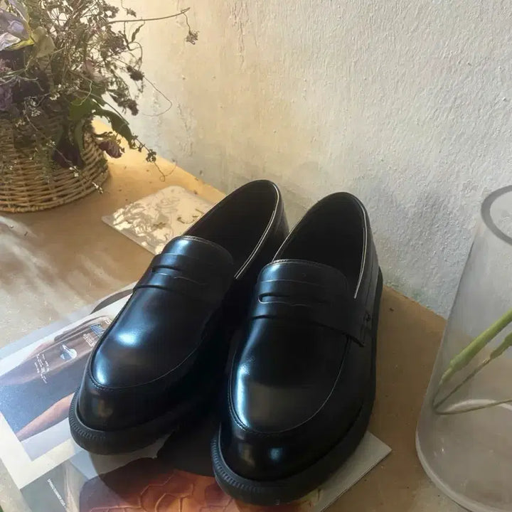 [BUNJANG] Dr. Martens TEMARA Loafers / Dr. Martens TEMARA 로퍼