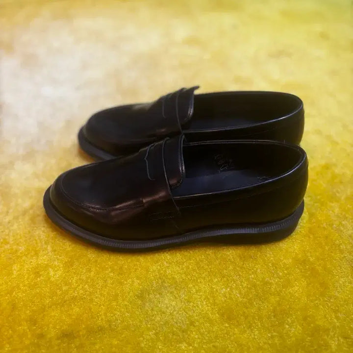 [BUNJANG] Dr. Martens TEMARA Loafers / Dr. Martens TEMARA 로퍼