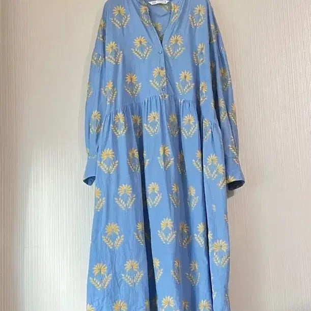 [BUNJANG] Zara Embroidered Dress / 자라 자수원피스