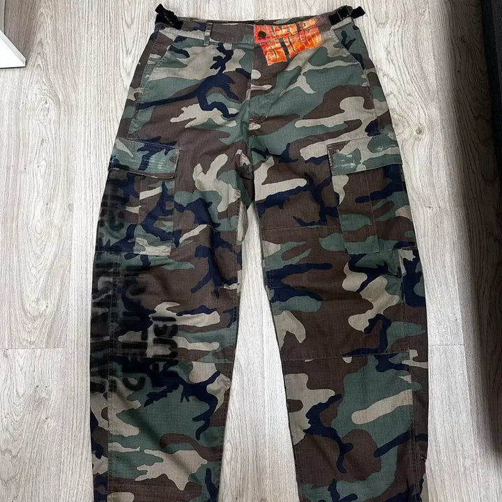 [BUNJANG] Gatherage Printed Camouflage Cargo Pants L / 게더레이지 믹스 프린티드 카모플라주 카고 팬츠 L