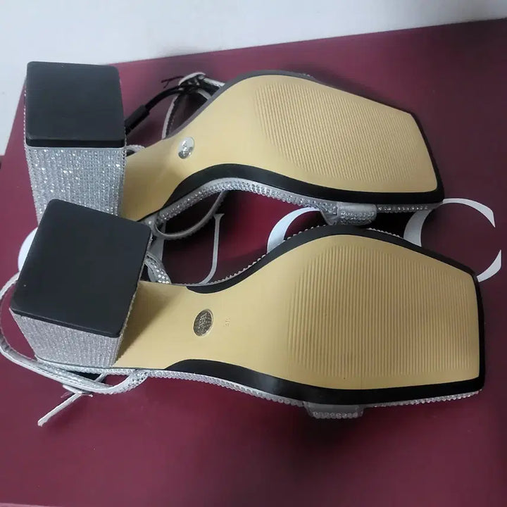 [BUNJANG] ZARA Cubic Strap High Heel Sandals (36) / 새상품 자라 큐빅 스트랩 하이힐 샌들 샌달  36 230 구두  찐 이쁨