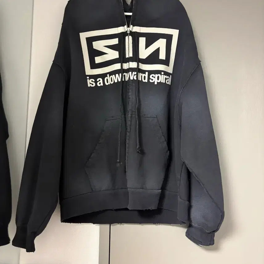 [BUNJANG] Project GR Zygon Hooded Zip-Up Size 1 / 프로젝트gr 자이곤 후드집업 1사이즈