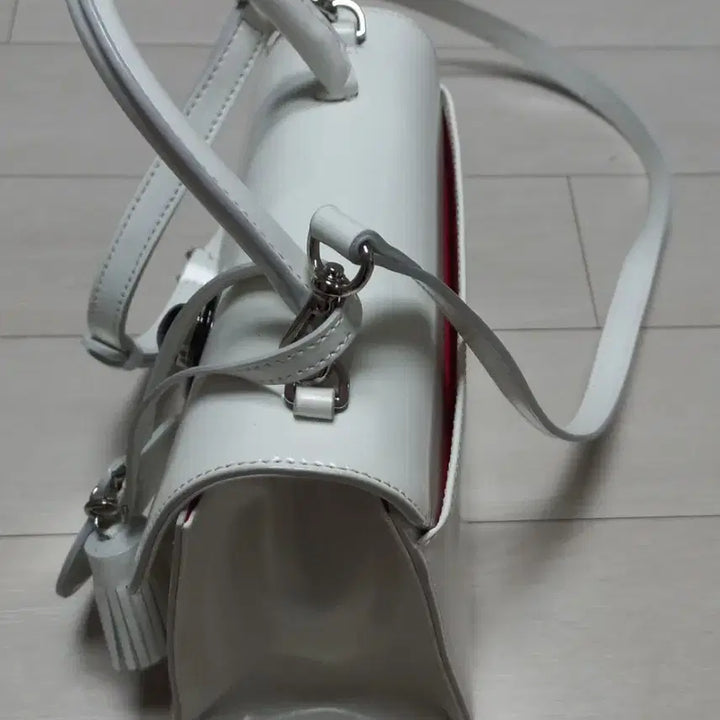 [BUNJANG] Joseph &amp; Stacey White Mini Crossbody Bag / 조셉앤스테이시 흰색 미니 크로스백