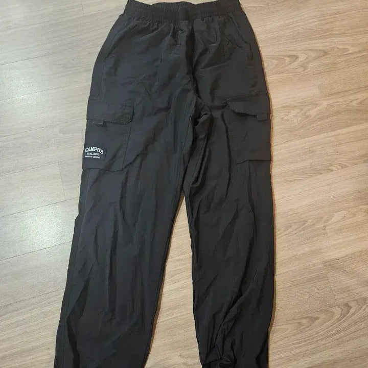 [BUNJANG] ATHL.DEPT Campus Training Cargo Jogger Pants Black / [상태좋음] 캠퍼스 트레이닝 바지 ATHL.DEPT 카고 바지 블랙