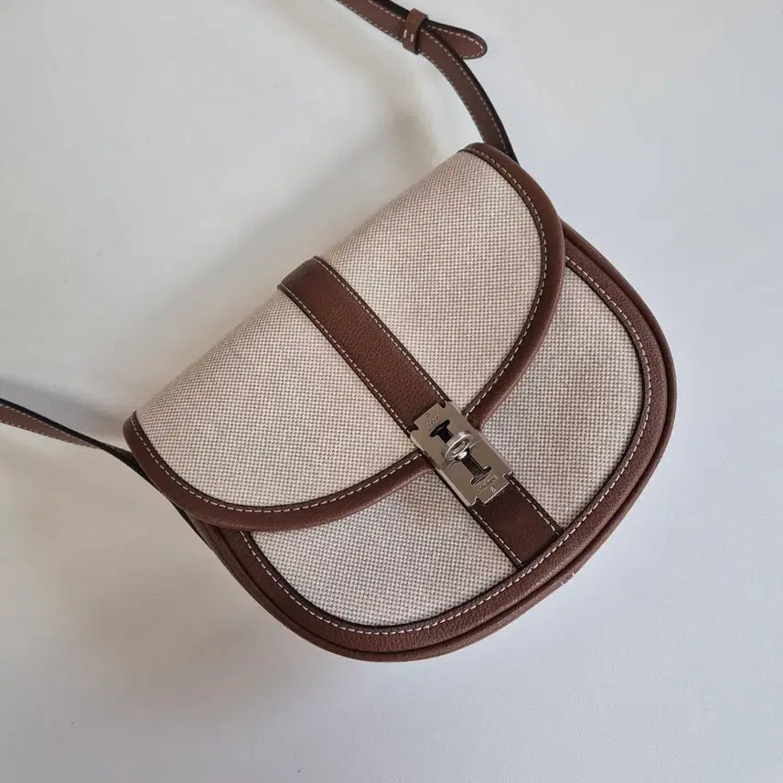 [BUNJANG] Vunque Festone Saddle Bag Brown / 분크 페스토네 새들 브라운