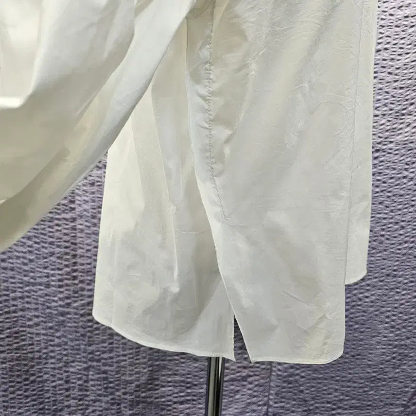 [BUNJANG] 2nd Floor White Frill Blouse / 2nd floor 화이트 프릴 블라우스 2
