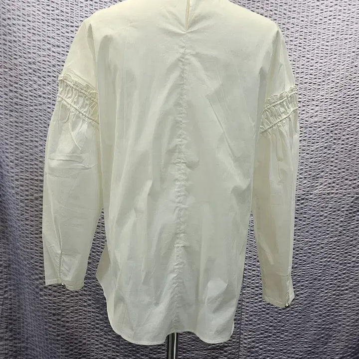 [BUNJANG] 2nd Floor White Frill Blouse / 2nd floor 화이트 프릴 블라우스 2