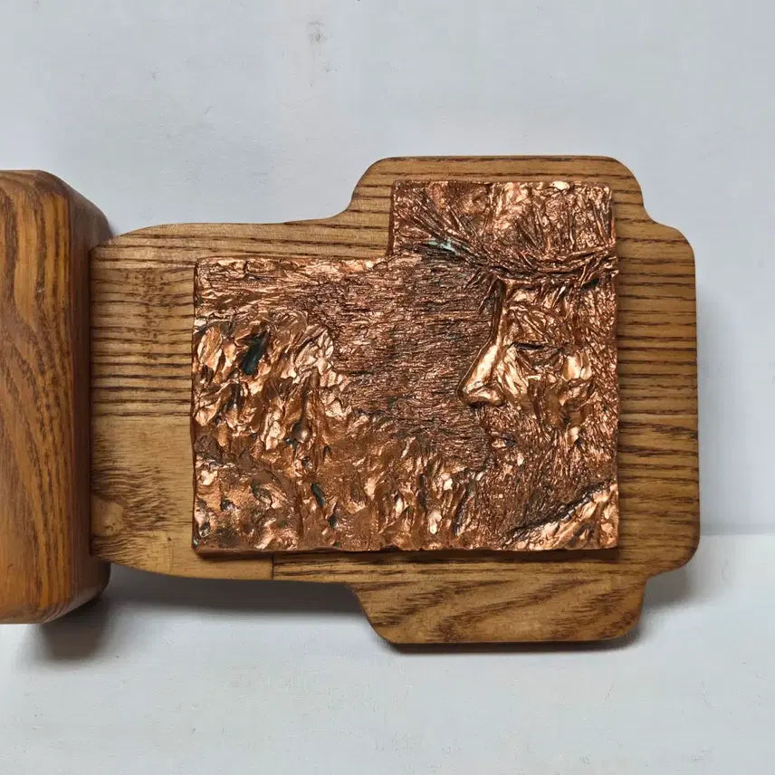 [BUNJANG] Wooden Resin Jesus Cross Catholic Artist Artwork / 나무 레진 십자가 예수님 천주교 작가 작품 십자가