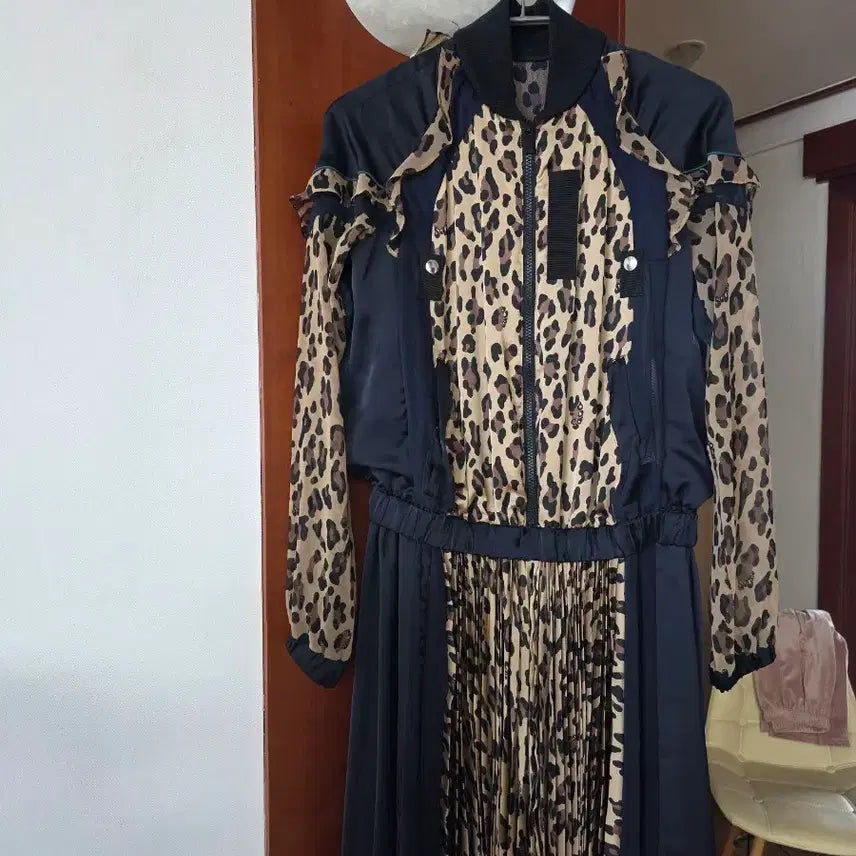 [BUNJANG] Sacai Leopard Pattern Long Dress / 사카이 블랙/레오파드 롱 원피스