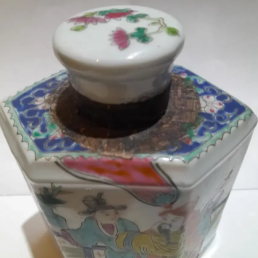[BUNJANG] Antique Celadon Porcelain Tea Caddy with Figure Painting - Vintage Interior Decor / 인물도 찻통 보이차 숙차