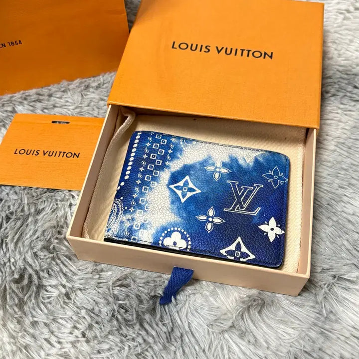 [BUNJANG] Louis Vuitton Monogram Bandana Blue Wallet / [리엘중고명품] 루이비통 반다나 모노그램 블루 반지갑