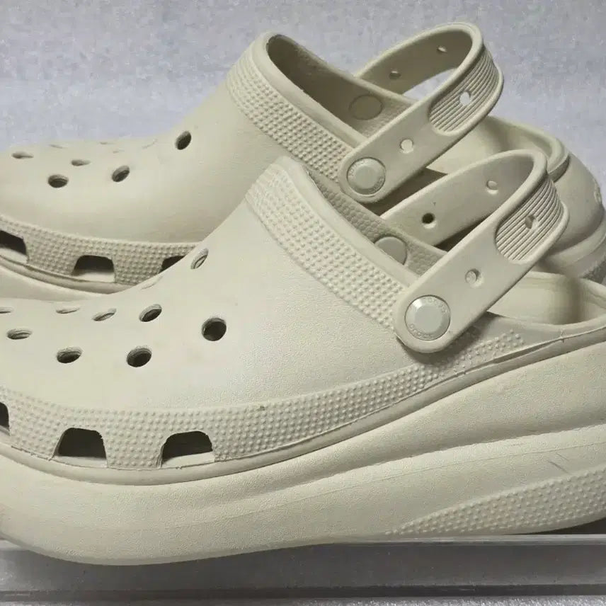 [BUNJANG] Crocs Classic Crush Clog Height-Increasing Sandals / 크록스 CROCS 클래식 크러쉬 클로그 키높이 남250~255 여260