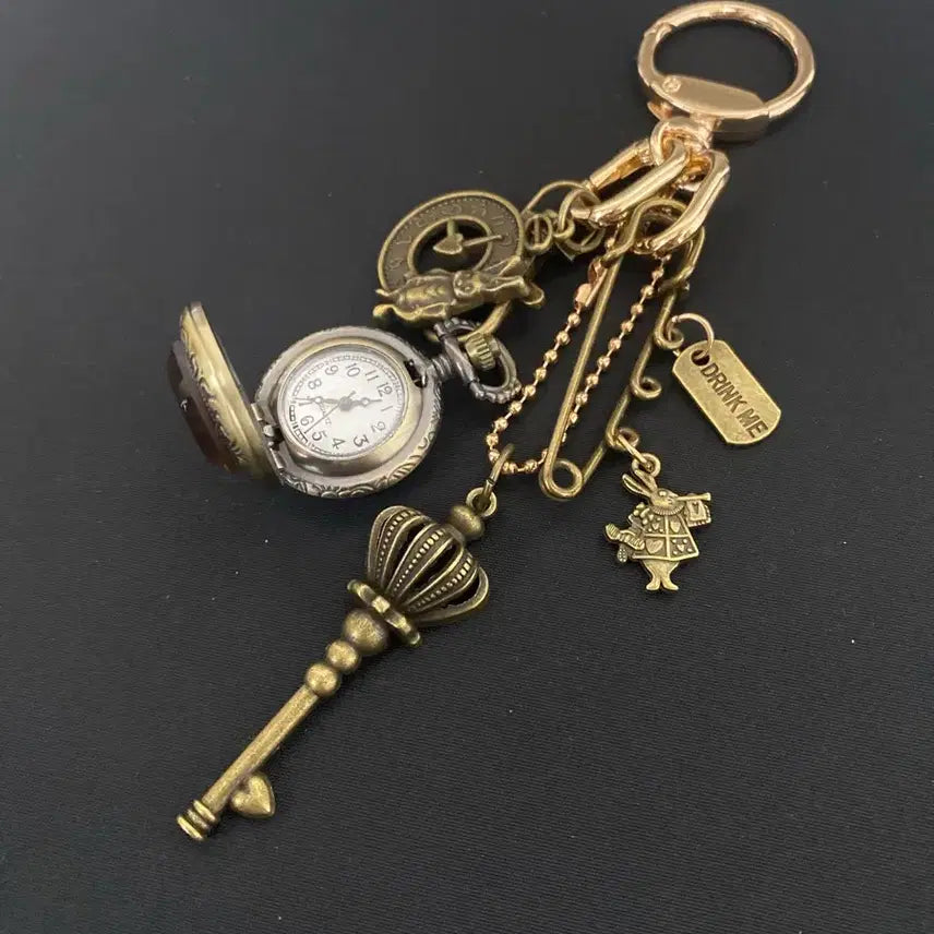 [BUNJANG] Alice Rabbit Charm Antique Pocket Watch Keyring / 엘리스 시계 키링