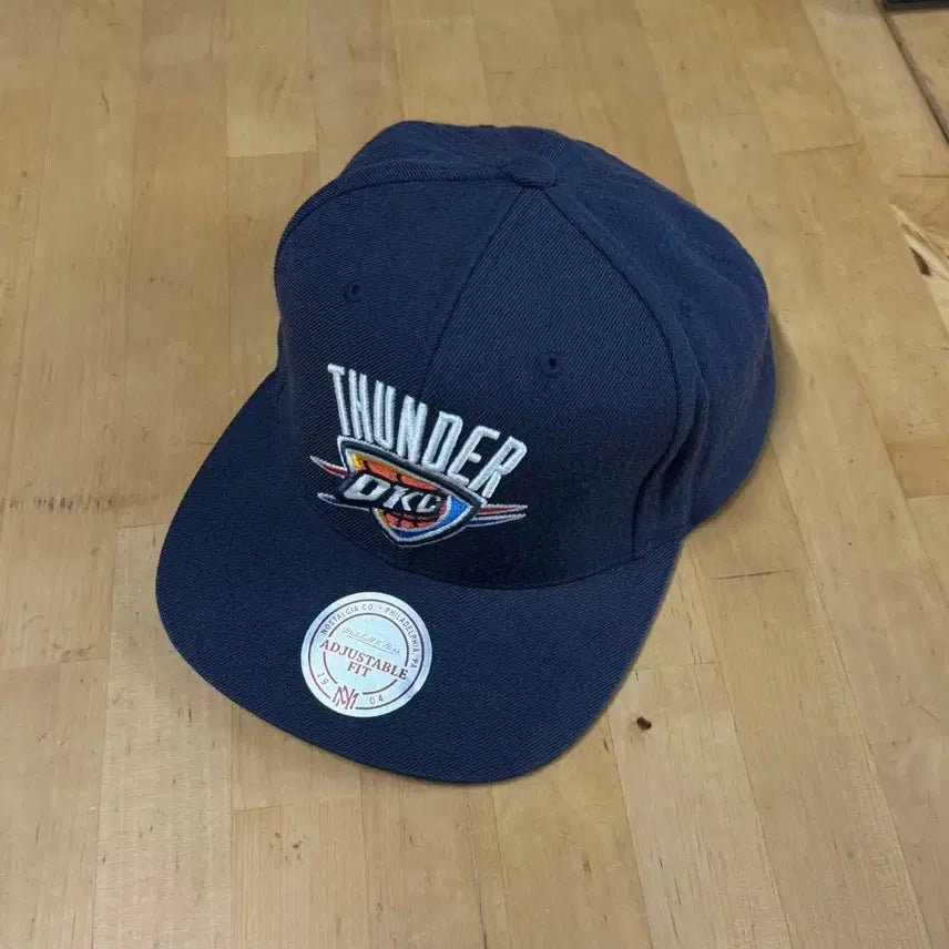 [BUNJANG] Mitchell &amp; Ness Oklahoma City Thunder Snapback Hat / 미첼앤네스 오클라호마 시티 썬더 스냅백 모자