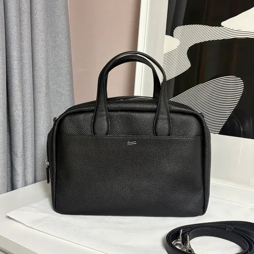 [BUNJANG] Beams Baure Boston Bag M Black / 빔즈 보레 Beams Baure 보스턴백 M 블랙
