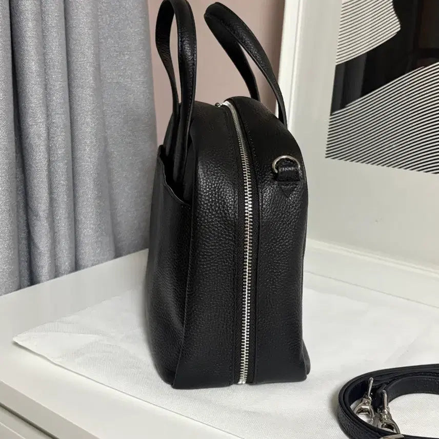 [BUNJANG] Beams Baure Boston Bag M Black / 빔즈 보레 Beams Baure 보스턴백 M 블랙