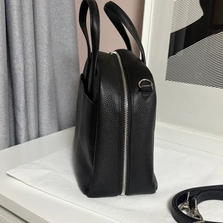 [BUNJANG] Beams Baure Boston Bag M Black / 빔즈 보레 Beams Baure 보스턴백 M 블랙
