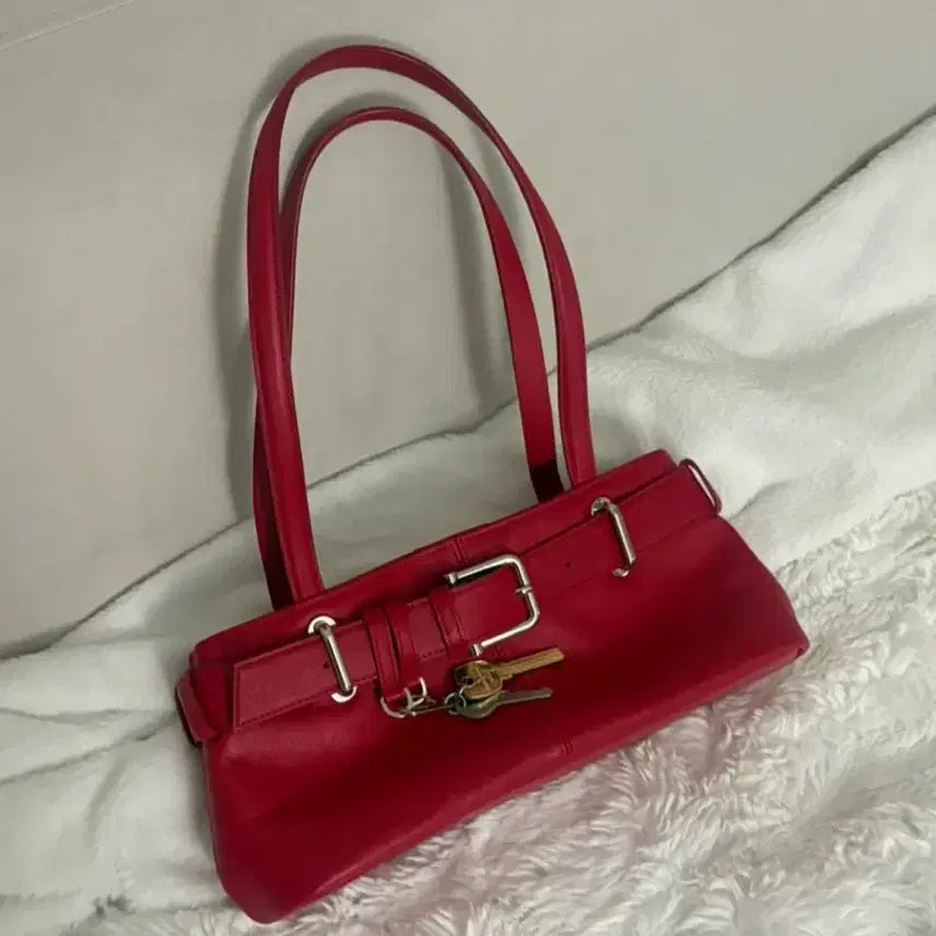 [BUNJANG] OSOI Brocle Shoulder Bag Red / OSOI 오소이 숄더 브로클 레드 가방 브로클백 숄더백
