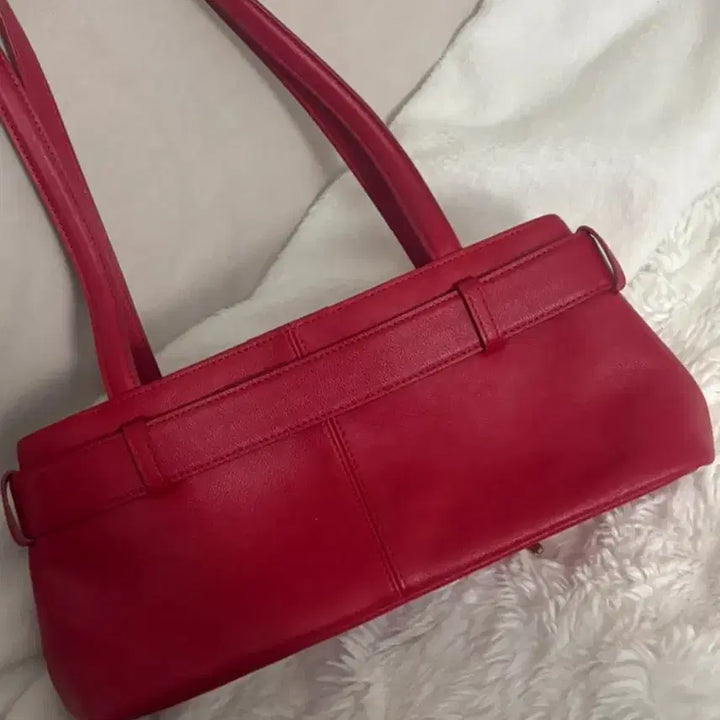 [BUNJANG] OSOI Brocle Shoulder Bag Red / OSOI 오소이 숄더 브로클 레드 가방 브로클백 숄더백