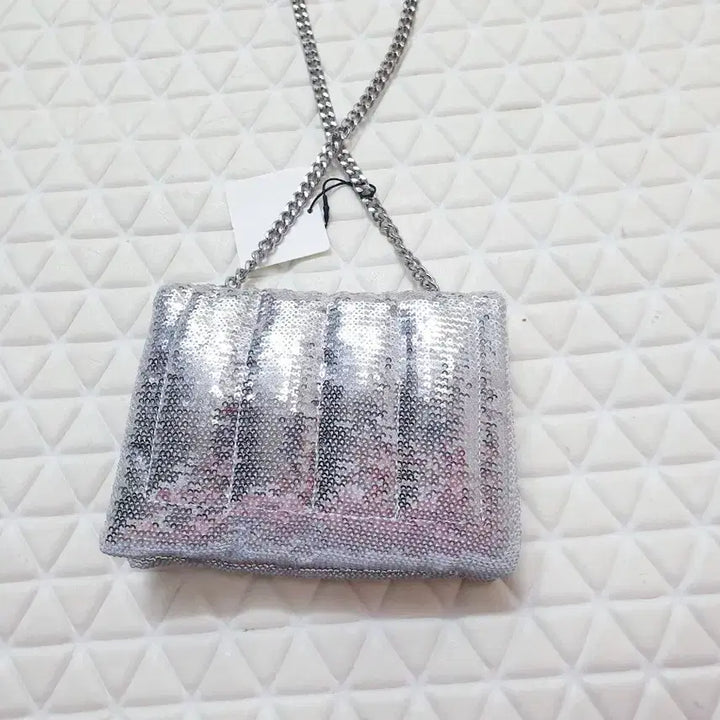 [BUNJANG] ZARA Sequin Mini Crossbody Bag / 새상품 자라 가방 미니가방 미니백  크로스백 스팽글 빤짝이 새제품 여성