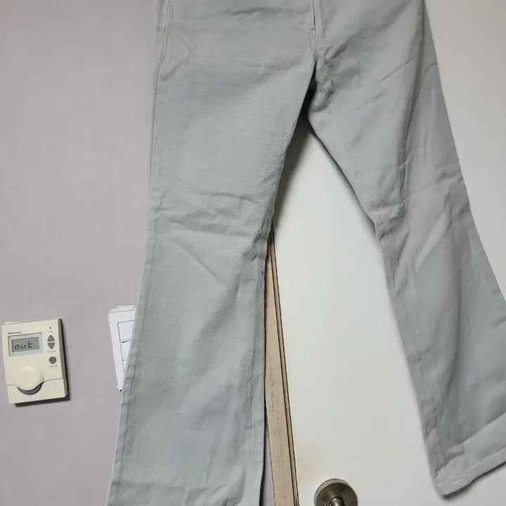 [BUNJANG] Beanpole Bootcut Light Wash Jeans / 빈폴  부츠컷 연청 바지입니다 26인치허리 사이즈 67cm, 엉덩이 둘