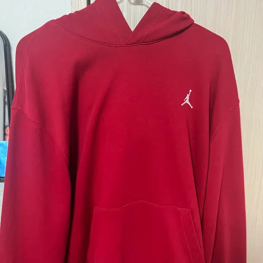 [BUNJANG] Jordan Red Logo Hoodie / 조던 레드 후드티