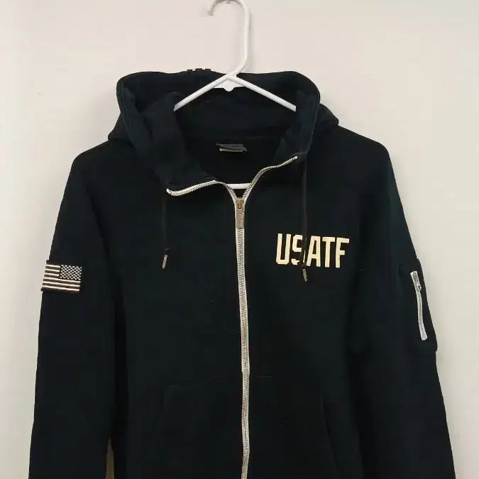 [BUNJANG] 나이키 USATF 트랙 후드집업 블랙 / 나이키 USATF 트랙 후드집업 블랙