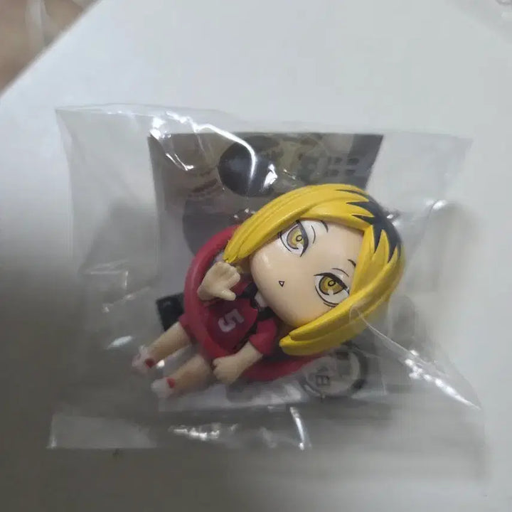 [BUNJANG] Haikyu Konnichiwa Kenma Figure / 하이큐 곤니치와 켄마 판매합니다.