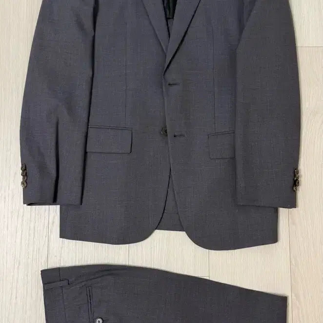 [BUNJANG] DKNY Wool Suit Set Black / DKNY Wool 수트 세트 그레이