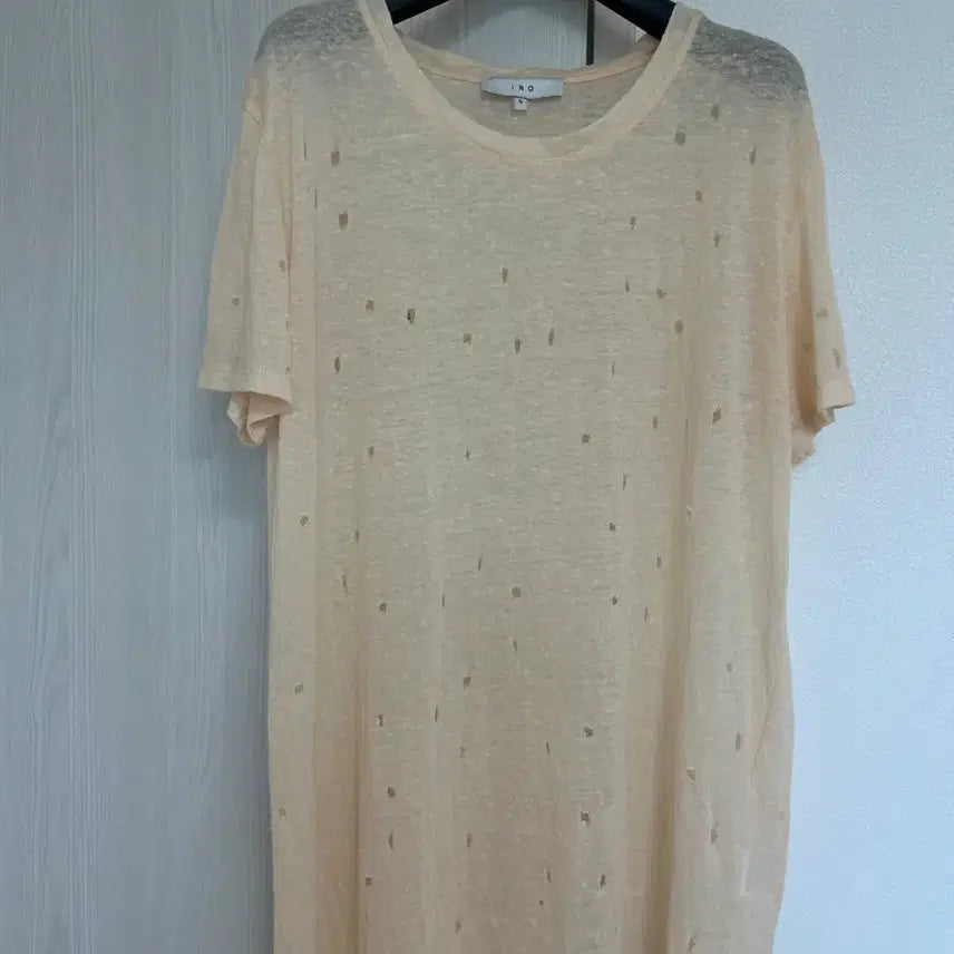 [SOLD OUT] IRO 펀칭 린넨 티셔츠 핑크