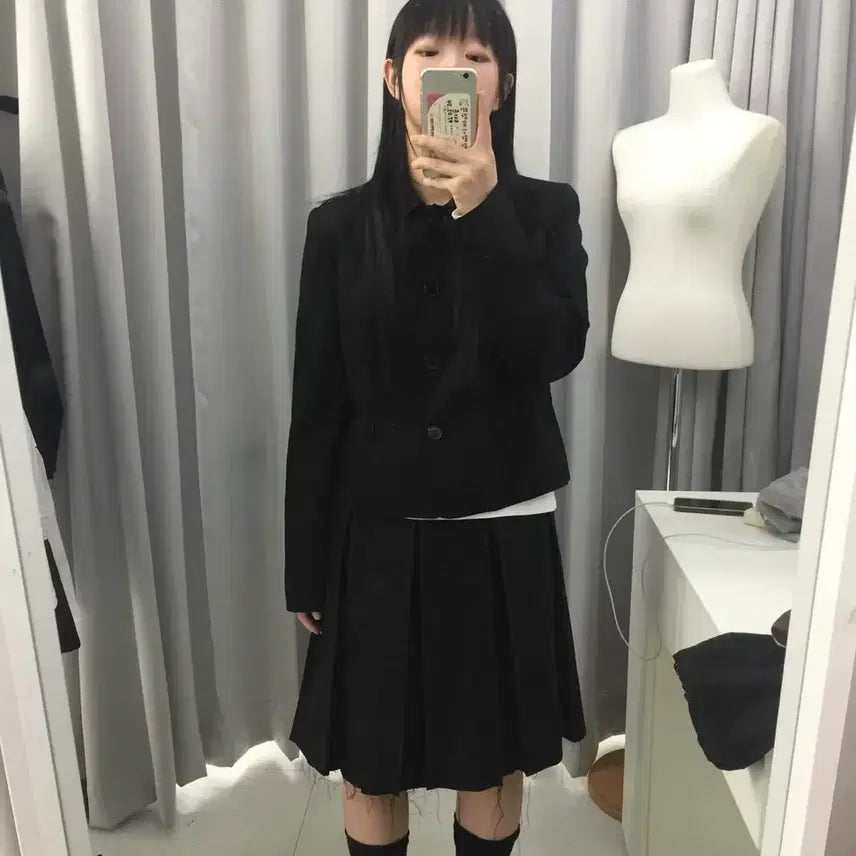 [SOLD OUT] 오운 cropped slit jacket 자체판매 블랙