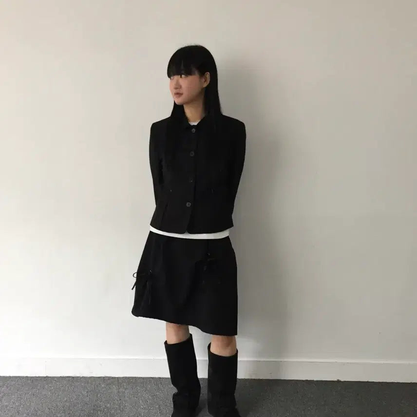 [SOLD OUT] 오운 cropped slit jacket 자체판매 블랙