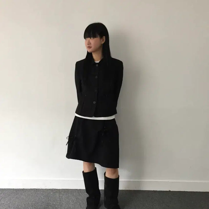 [SOLD OUT] 오운 cropped slit jacket 자체판매 블랙