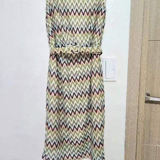 [BUNJANG] Zigzag Pattern Sleeveless Dress / 지그재그 패턴 민소매 원피스