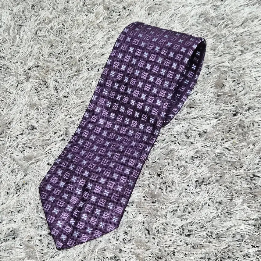 [BUNJANG] Brooks Brothers Patterned Tie / 브룩스브라더스 패턴 넥타이 Free - N21