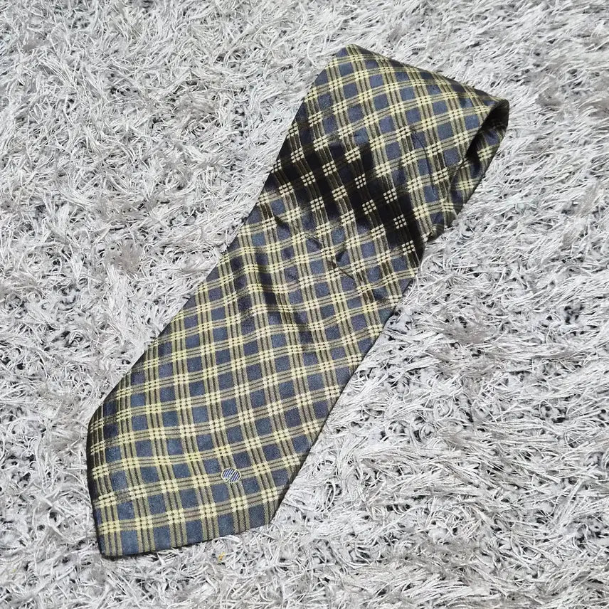 [BUNJANG] Dunhill Striped Pattern Necktie / 던힐Dunhill 사선 패턴 넥타이 Free - N26