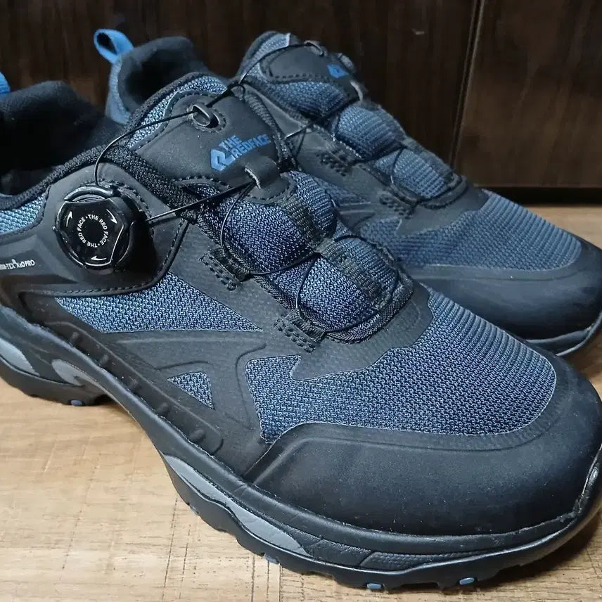 [SOLD OUT] 레드페이스 ContrateX 등산화 265mm