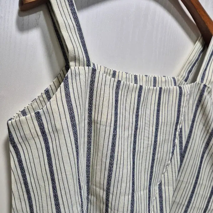 [BUNJANG] Stripe Cami Top and Skirt Two-Piece Set / (세일)(새상품)스트라이프 끈나시 스커트 투피스 세트