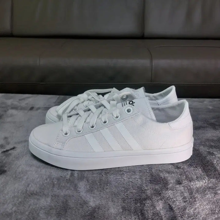 [BUNJANG] Adidas White Sneakers Size 230 / (230)아디다스 스니커즈(새상품)