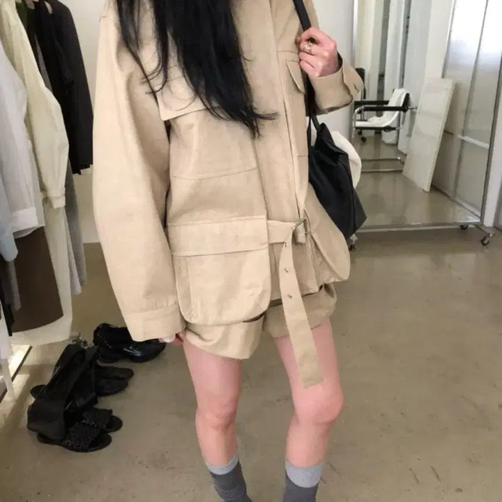 [BUNJANG] Lake Lakeside Vanilla Jumper (Charcoal) / lake 레이크 사이드 바닐라 점퍼(차콜)