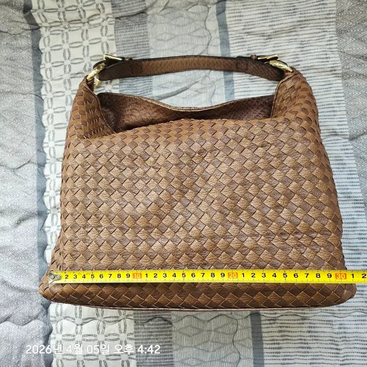 [BUNJANG] Morgan Weaving Brown Leather Tote Bag / 모르간 위빙 브라운 가죽 토트백