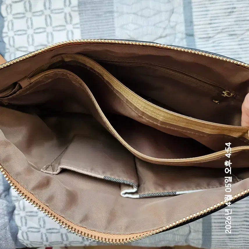 [BUNJANG] Check Crossbody Bag / 체크 크로스백