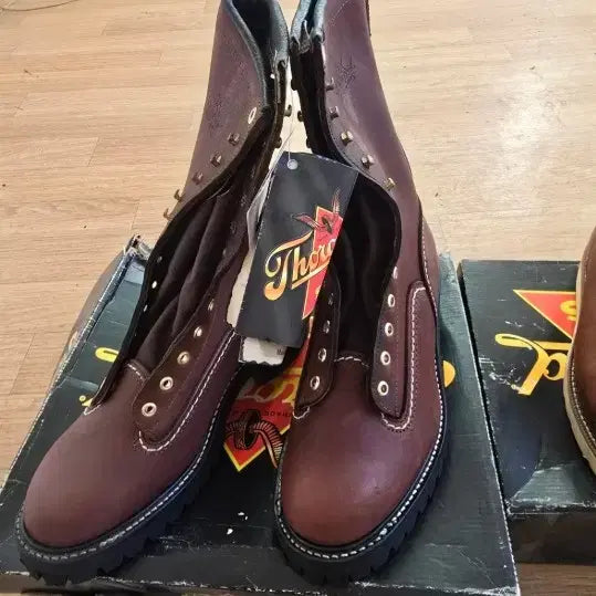 [BUNJANG] Thorogood Logger Boots 8EE Deadstock / 데드스탁 쏘로굿 로거부츠 8ee
